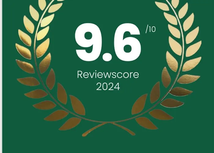 Exclusive Views 度假居 龙达