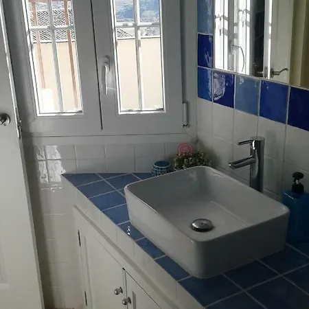 Exclusive Views * 론다